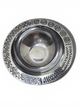 Wilton Armetale Reggae Salad Bowl. Large